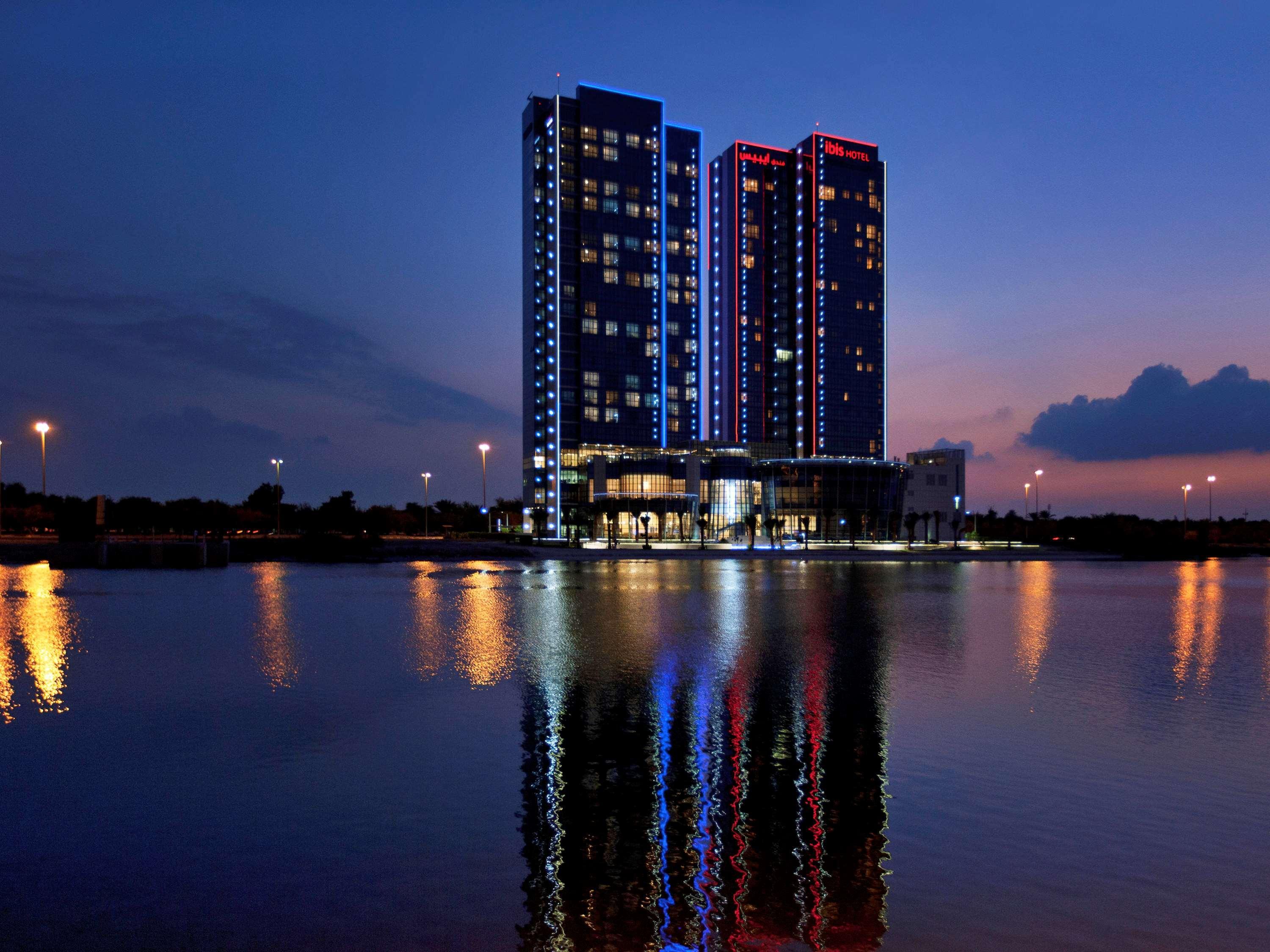 Ibis Gate 3*