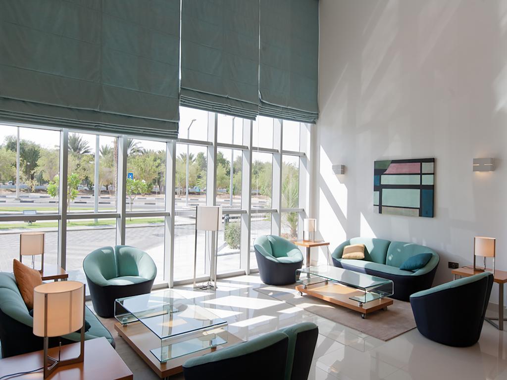 Ibis Gate Hotel 3*